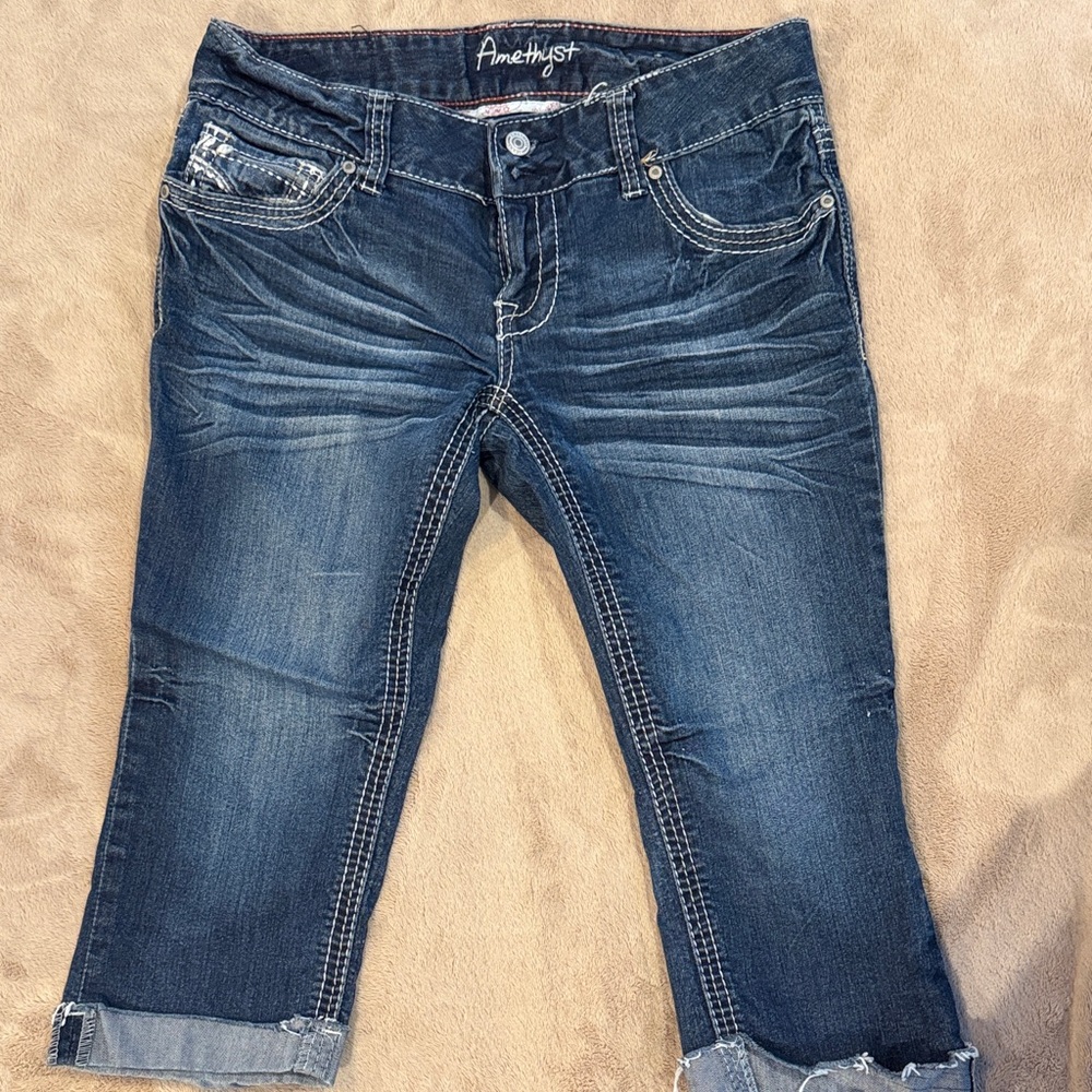 Amethyst Jeans Women's Dark Blue Cropped Jeans